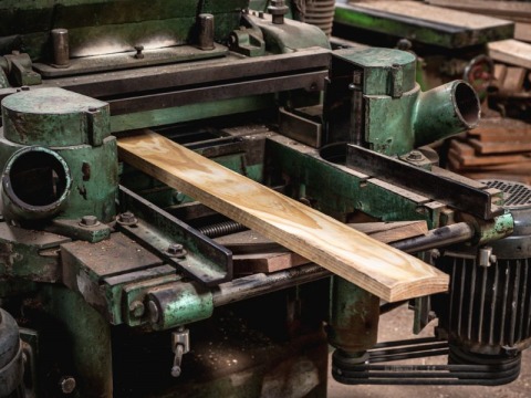 รับแปรรูปไม้ตามสั่ง นนทบุรี